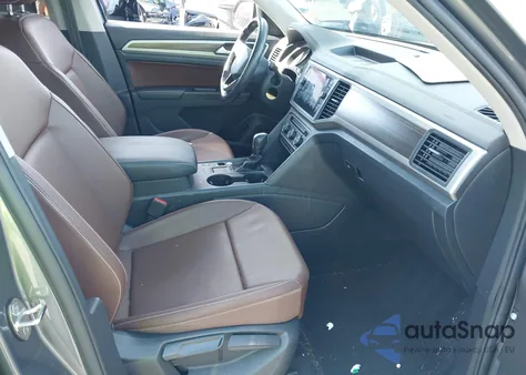 2021 Volkswagen Atlas 3.6L V6 Se W/Technology z USA, uszkodzony, nr VIN 1V2JR2CA9MC524146